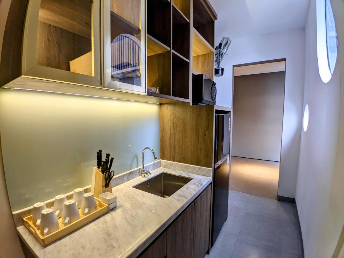 The Mango Suites By Flat06 Jakarta Bagian luar foto