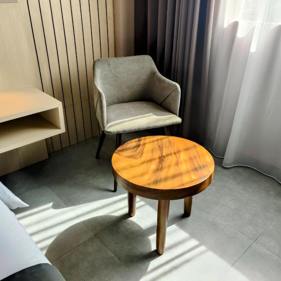 The Mango Suites By Flat06 Jakarta Bagian luar foto